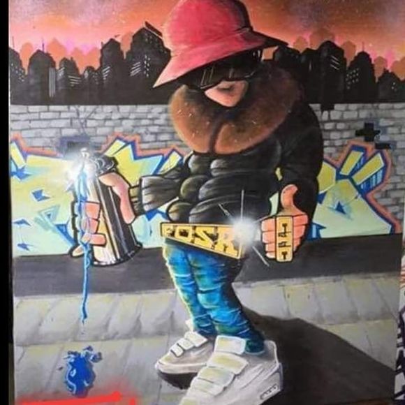 Meet your Posher, Andrew - Picture 1 of 1